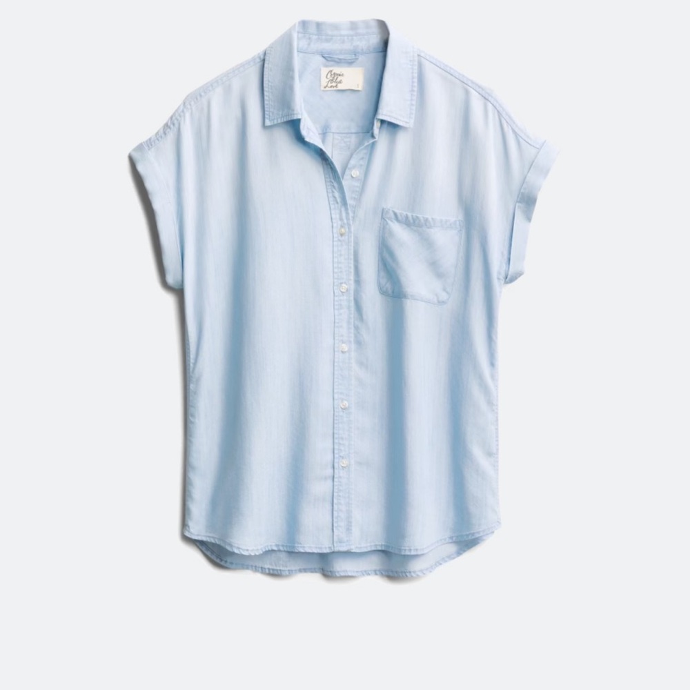 Chambray Short Sleeve Button-Up Shirt